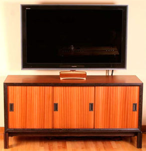 Modern Console for a Large-Screen TV (Digital Plan)